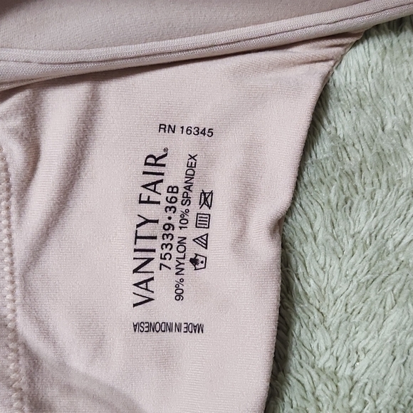 Bundle of bras - Picture 7 of 8